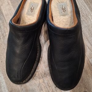 UGG Black Leather Men's Loafers